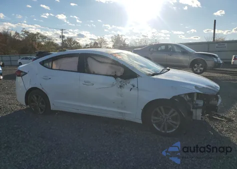 2017 Hyundai Elantra Se z USA, uszkodzony, nr VIN 5NPD84LF7HH009312